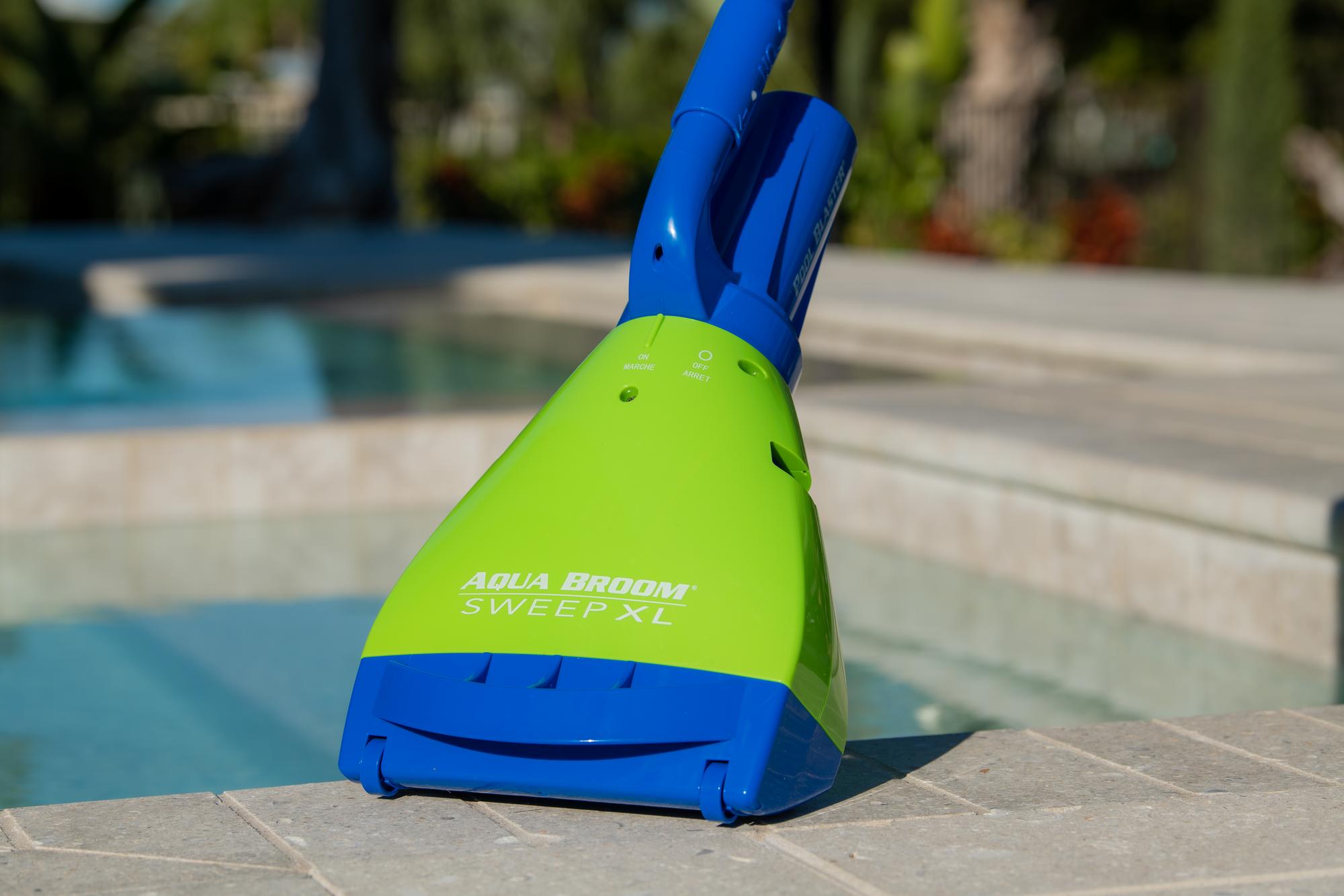 Amazon.com : POOL BLASTER Aqua Broom Sweep XL Cordless